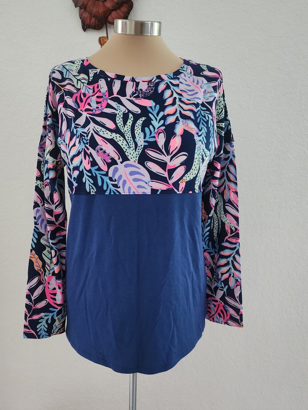 LILLY PULITZER | Navy and Multi-Color Floral Long-Sleeve Women's Top